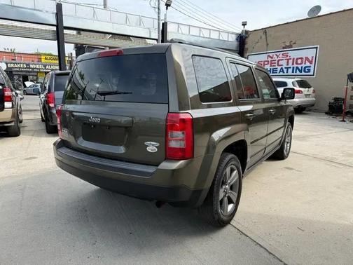 Green 2015 Jeep Patriot Latitude