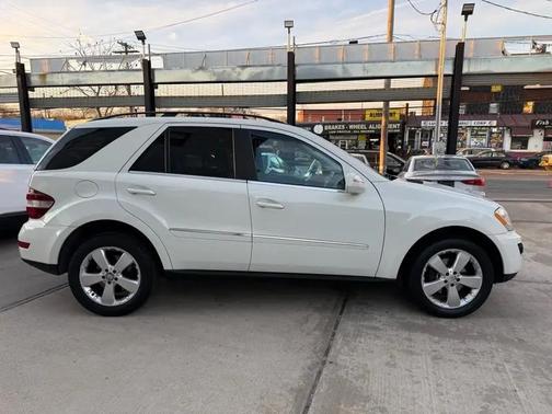 2010 Mercedes-Benz M-Class ML350 4MATIC