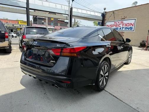 Black 2019 Nissan Altima 2.5 SL
