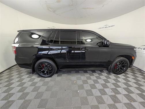 2023 Chevrolet Tahoe 4WD RST