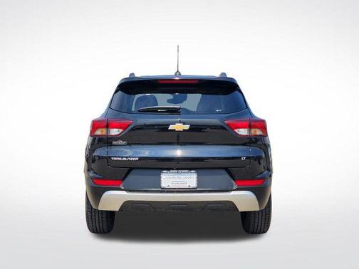 Mosaic Black Metallic 2023 Chevrolet Trailblazer LT