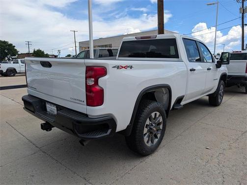 2025 Chevrolet Silverado 2500 Custom
