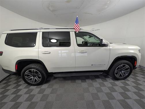 2022 Jeep Wagoneer Series III 4x4