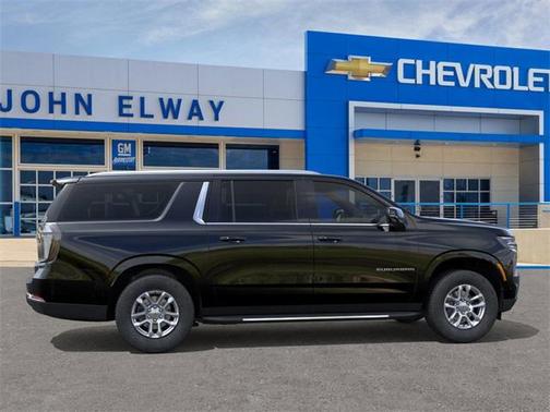 2026 Chevrolet Suburban LT