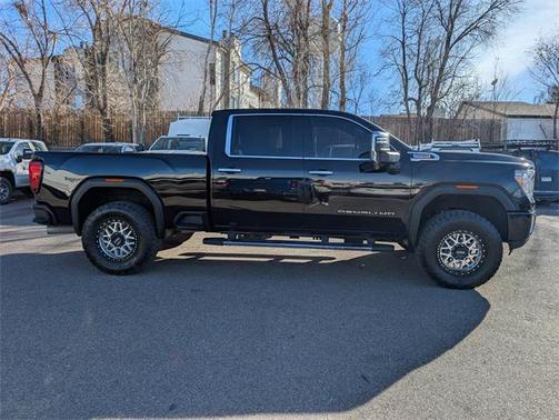 2020 GMC Sierra 2500 Denali
