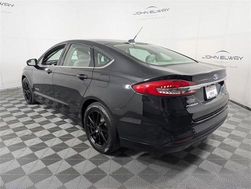 2017 Ford Fusion Hybrid SE