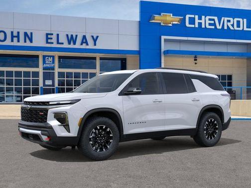 Polar White Tricoat 2026 Chevrolet Traverse AWD Z71