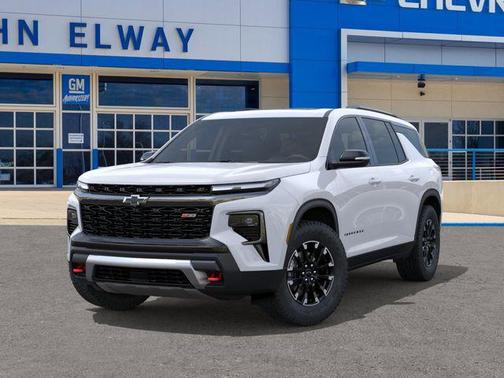 Polar White Tricoat 2026 Chevrolet Traverse AWD Z71