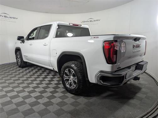 2023 GMC Sierra 1500 SLE
