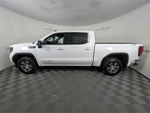 2023 GMC Sierra 1500 SLE