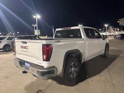 2023 GMC Sierra 1500 SLE