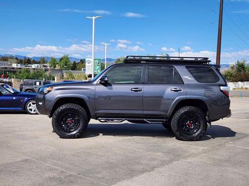 Magnetic Gray Metallic 2019 Toyota 4Runner TRD Off Road Premium
