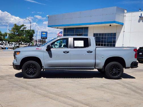 Slate Gray Metallic 2024 Chevrolet Silverado 1500 Custom Trail Boss