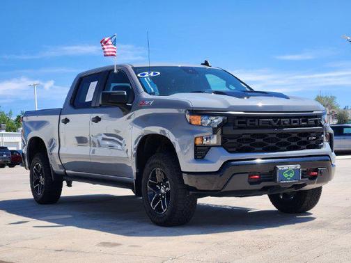 Slate Gray Metallic 2024 Chevrolet Silverado 1500 Custom Trail Boss