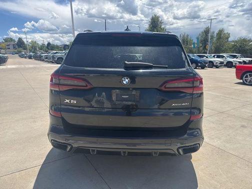 Black Sapphire Metallic 2021 BMW X5 xDrive40i