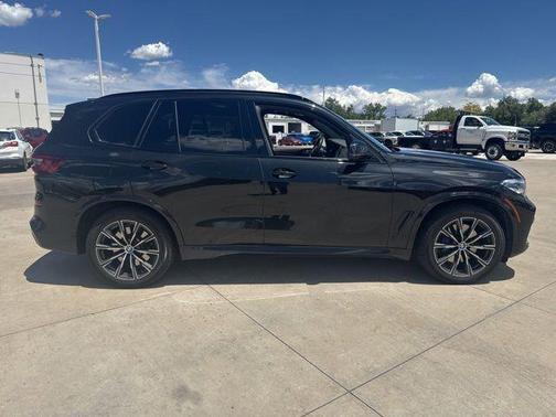 Black Sapphire Metallic 2021 BMW X5 xDrive40i