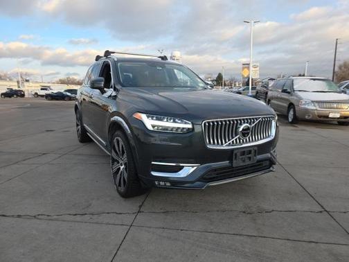 2021 Volvo XC90 T6 Inscription