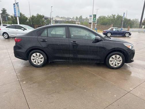 Aurora Black 2018 Kia Rio S
