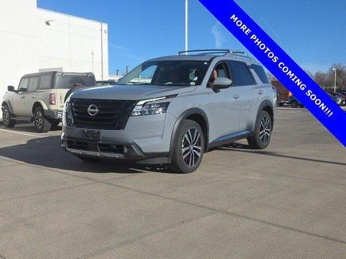 2023 Nissan Pathfinder Platinum 4WD