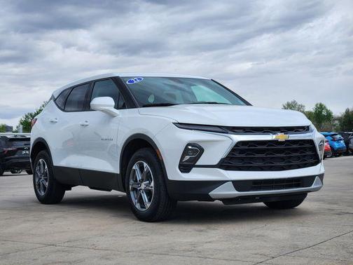 Summit White 2023 Chevrolet Blazer 2LT