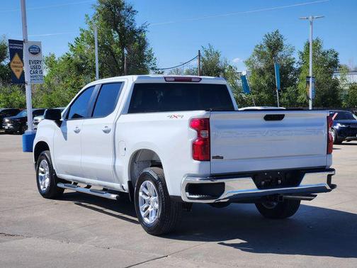 Summit White 2025 Chevrolet Silverado 1500 LT