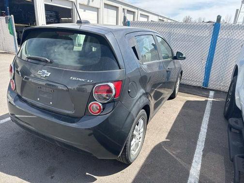 Ashen Gray Metallic 2015 Chevrolet Sonic LT