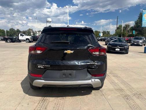 Mosaic Black Metallic 2022 Chevrolet Trailblazer LT