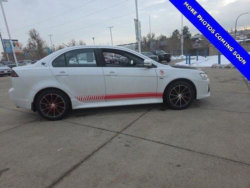 2016 Mitsubishi Lancer ES