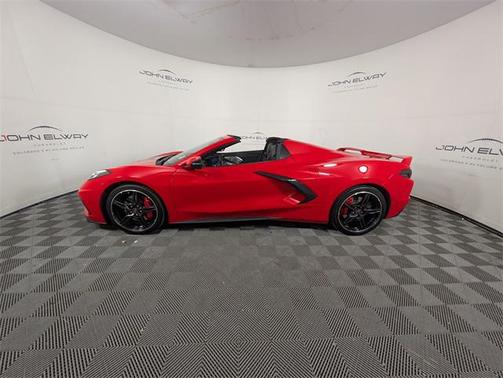 2021 Chevrolet Corvette Stingray w/2LT