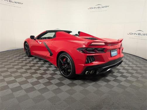 2021 Chevrolet Corvette Stingray w/2LT