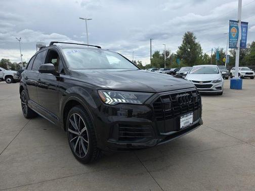 Tamarind Brown Metallic 2024 Audi Q7 55 Premium Plus