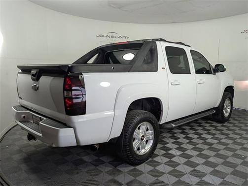 2011 Chevrolet Avalanche 1500 LT