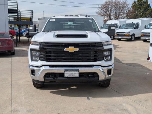 Summit White 2026 Chevrolet Silverado 3500 WT