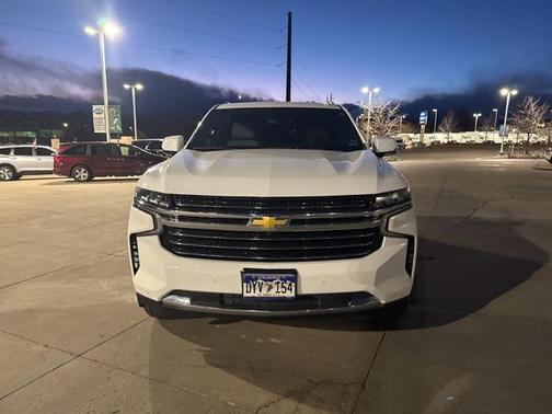 2023 Chevrolet Suburban LT