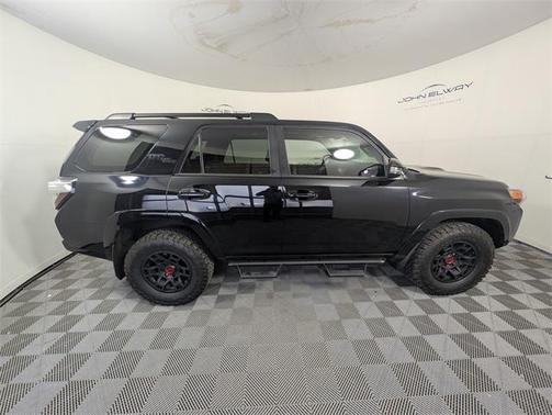 2022 Toyota 4Runner TRD Off Road Premium