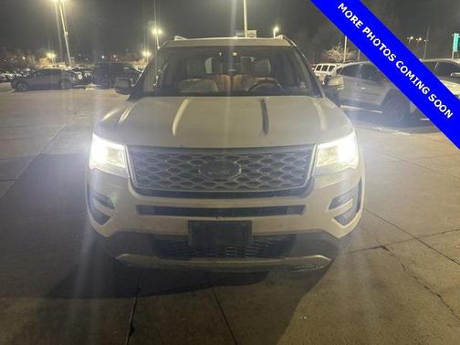 2017 Ford Explorer Platinum