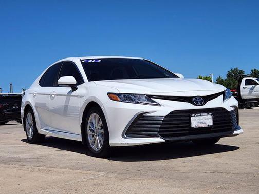 Super White 2021 Toyota Camry LE