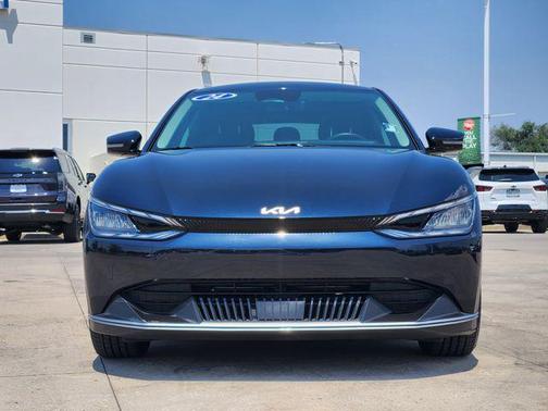 Gravity Blue 2024 Kia EV6 Light Long Range