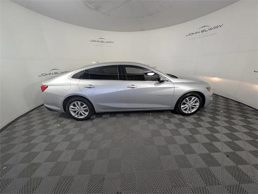 2017 Chevrolet Malibu 1LT