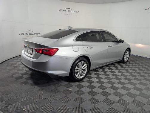 2017 Chevrolet Malibu 1LT