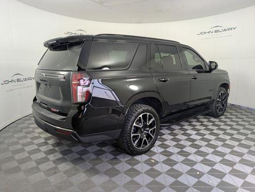 2022 Chevrolet Tahoe 4WD RST