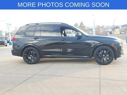 2025 BMW X7 xDrive40i