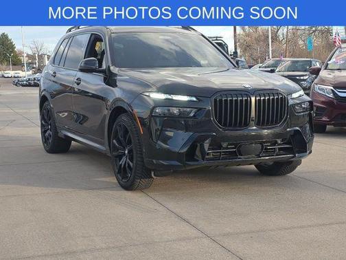 2025 BMW X7 xDrive40i