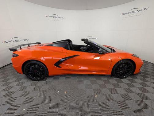 2025 Chevrolet Corvette Stingray w/3LT