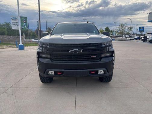 Satin Steel Metallic 2021 Chevrolet Silverado 1500 LT Trail Boss