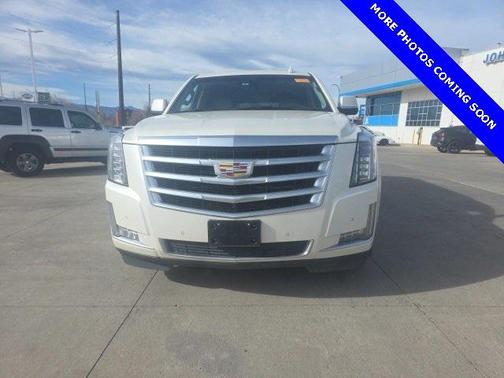 2015 Cadillac Escalade ESV Luxury