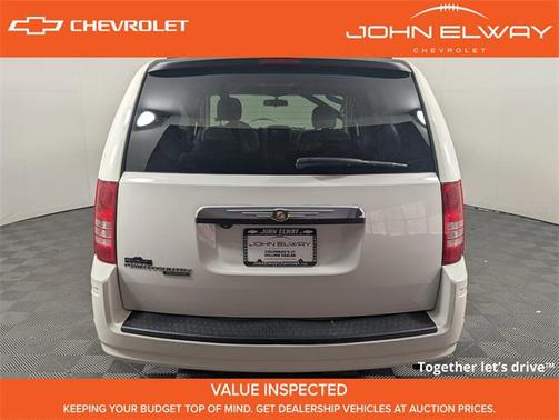 2008 Chrysler Town & Country Touring