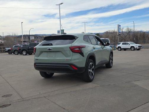 2024 Chevrolet Trax FWD 1RS