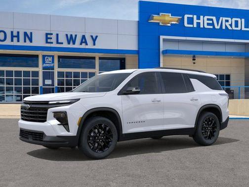 Summit White 2026 Chevrolet Traverse LT