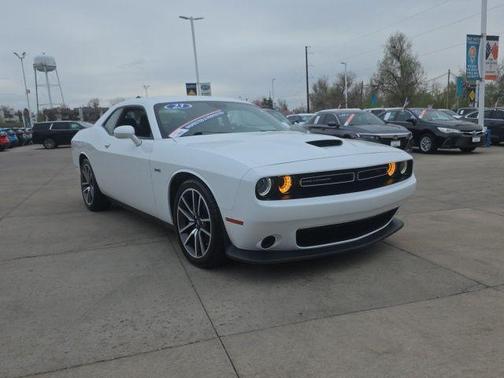 White Knuckle Clearcoat 2023 Dodge Challenger R/T